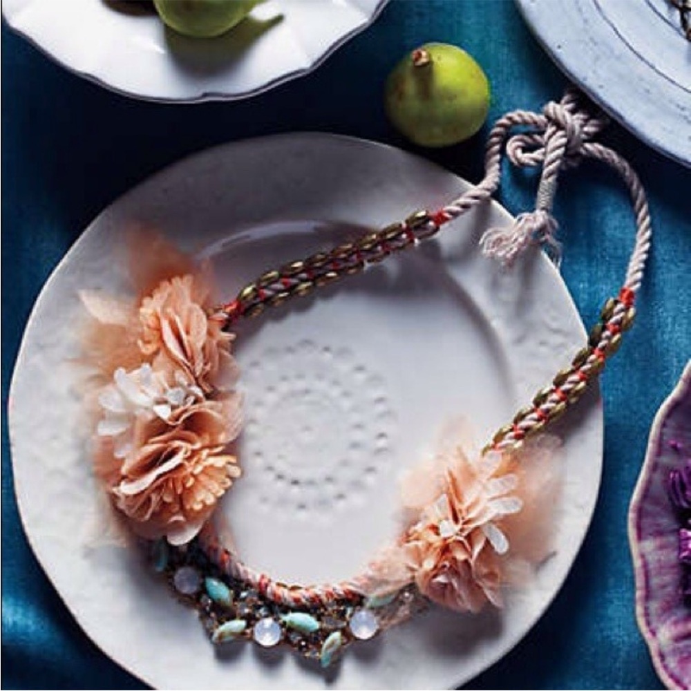 Anthropologie Sway Pink Floral Beaded Jewel Rope Adjustable Necklace - Picture 2 of 10